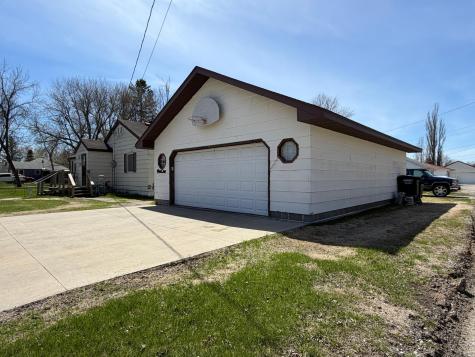 920 13th Avenue International Falls MN 56649