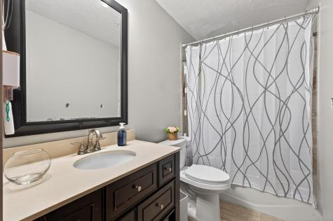 3914 67th Street E Inver Grove Heights MN 55076