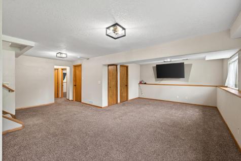 3914 67th Street E Inver Grove Heights MN 55076
