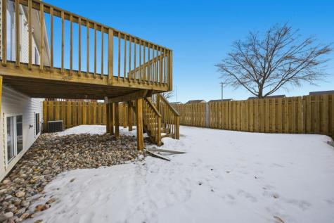 4274 39 1/2 Avenue S Fargo ND 58104