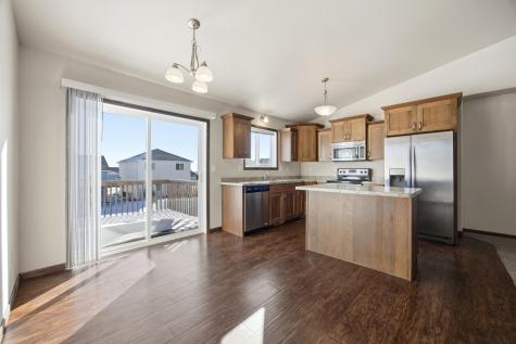 6038 59th Street S Fargo ND 58104