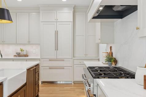 804 Great Oaks Trail Eagan MN 55123