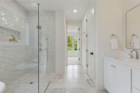 804 Great Oaks Trail Eagan MN 55123