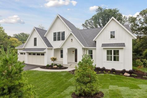804 Great Oaks Trail Eagan MN 55123