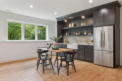 804 Great Oaks Trail Eagan MN 55123