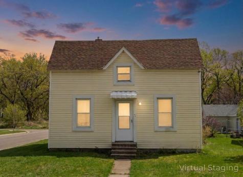 1641 Concord Street S South Saint Paul MN 55075