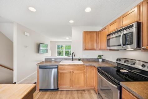 3115 Clover Ridge Drive Chaska MN 55318