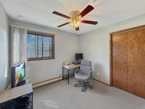 1225 7th Street S Moorhead MN 56560