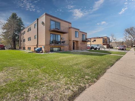 1225 7th Street S Moorhead MN 56560