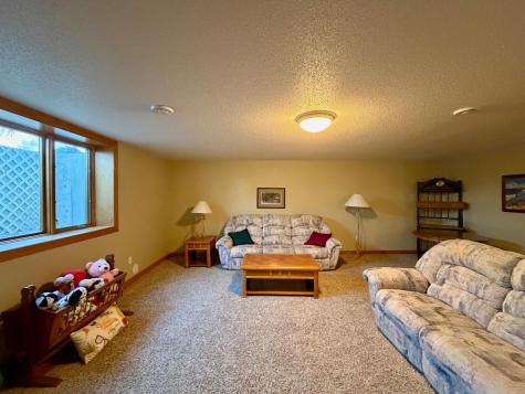 626 43rd Avenue S Moorhead MN 56560