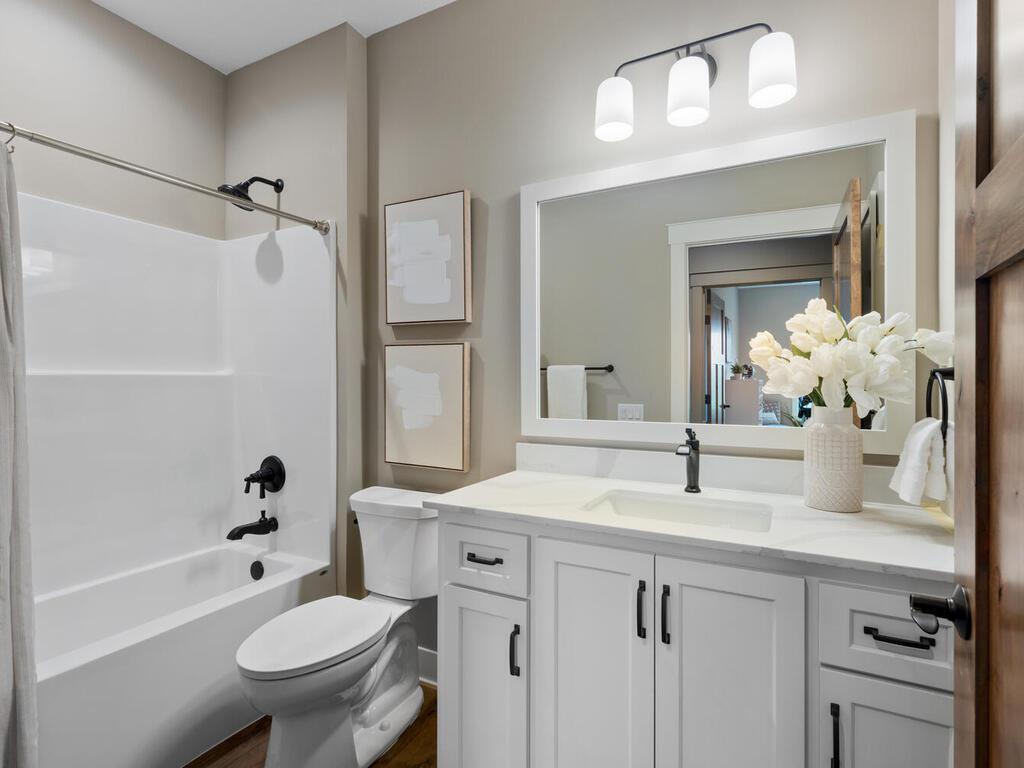 4572 166th Avenue NW Andover MN 55304