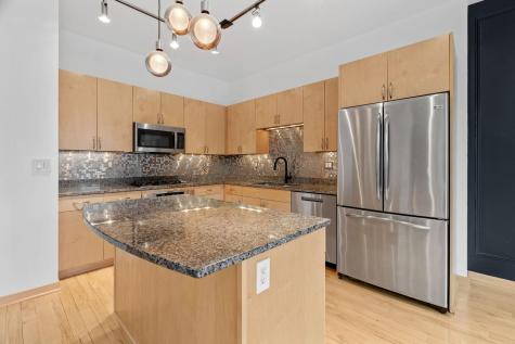215 10th Avenue S Minneapolis MN 55415