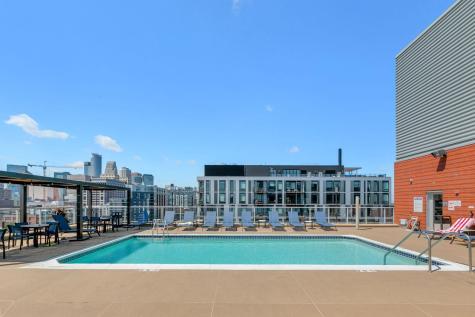 215 10th Avenue S Minneapolis MN 55415