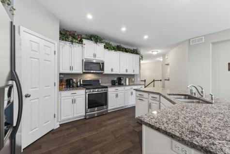 3418 129th Avenue NE Blaine MN 55449