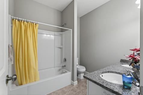 3418 129th Avenue NE Blaine MN 55449