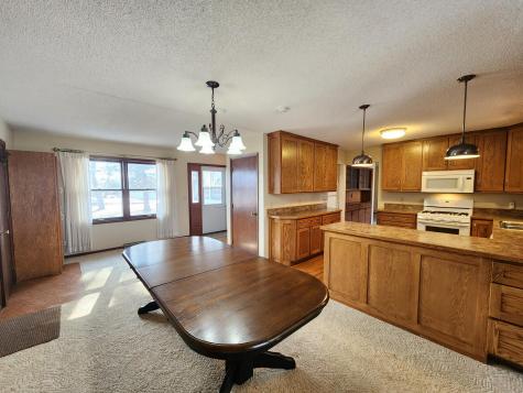 105 E Hawthorne Street Albert Lea MN 56007