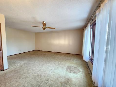 105 E Hawthorne Street Albert Lea MN 56007