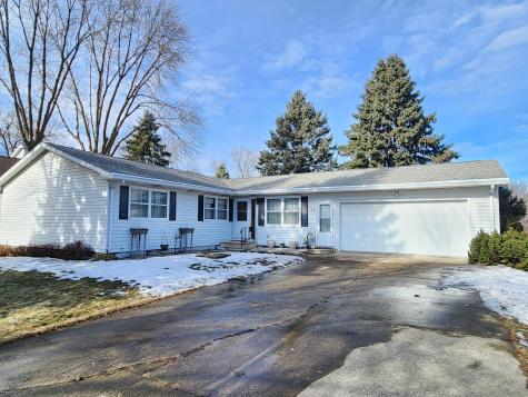 105 E Hawthorne Street Albert Lea MN 56007
