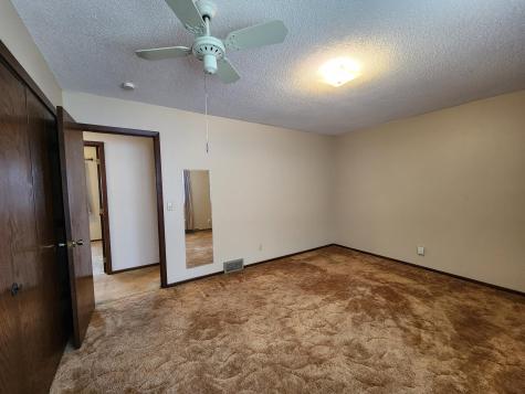 105 E Hawthorne Street Albert Lea MN 56007