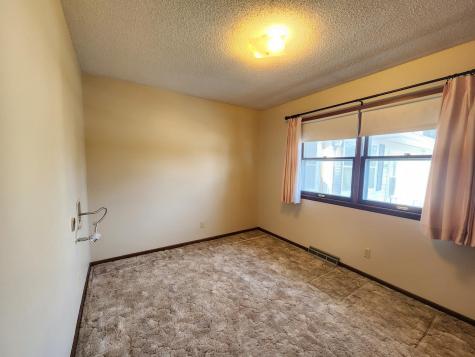 105 E Hawthorne Street Albert Lea MN 56007