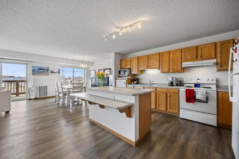 2155 6th Lane SE Cambridge MN 55008