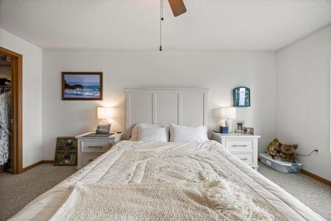 2155 6th Lane SE Cambridge MN 55008