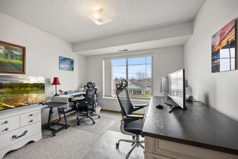 2155 6th Lane SE Cambridge MN 55008
