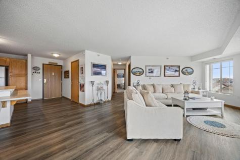 2155 6th Lane SE Cambridge MN 55008