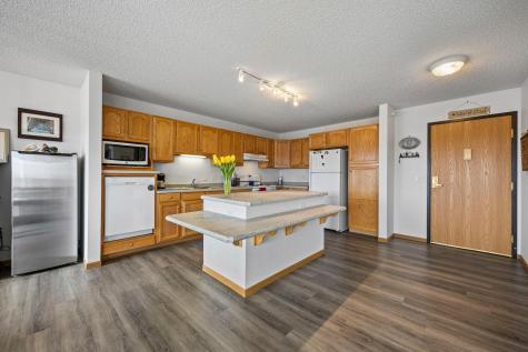 2155 6th Lane SE Cambridge MN 55008