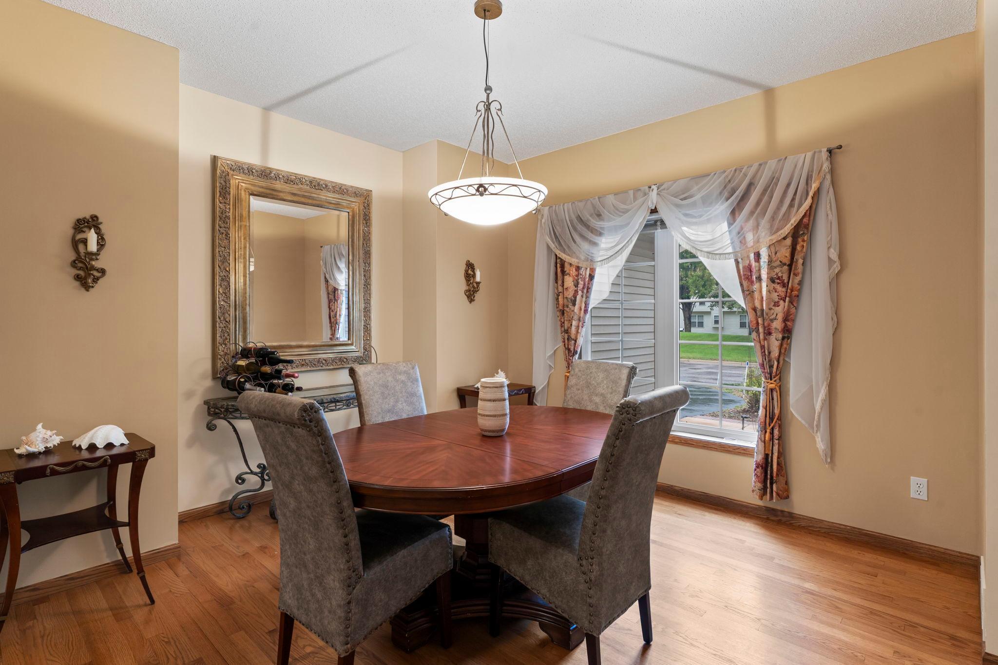 13947 Fleetwood Avenue Apple Valley MN 55124