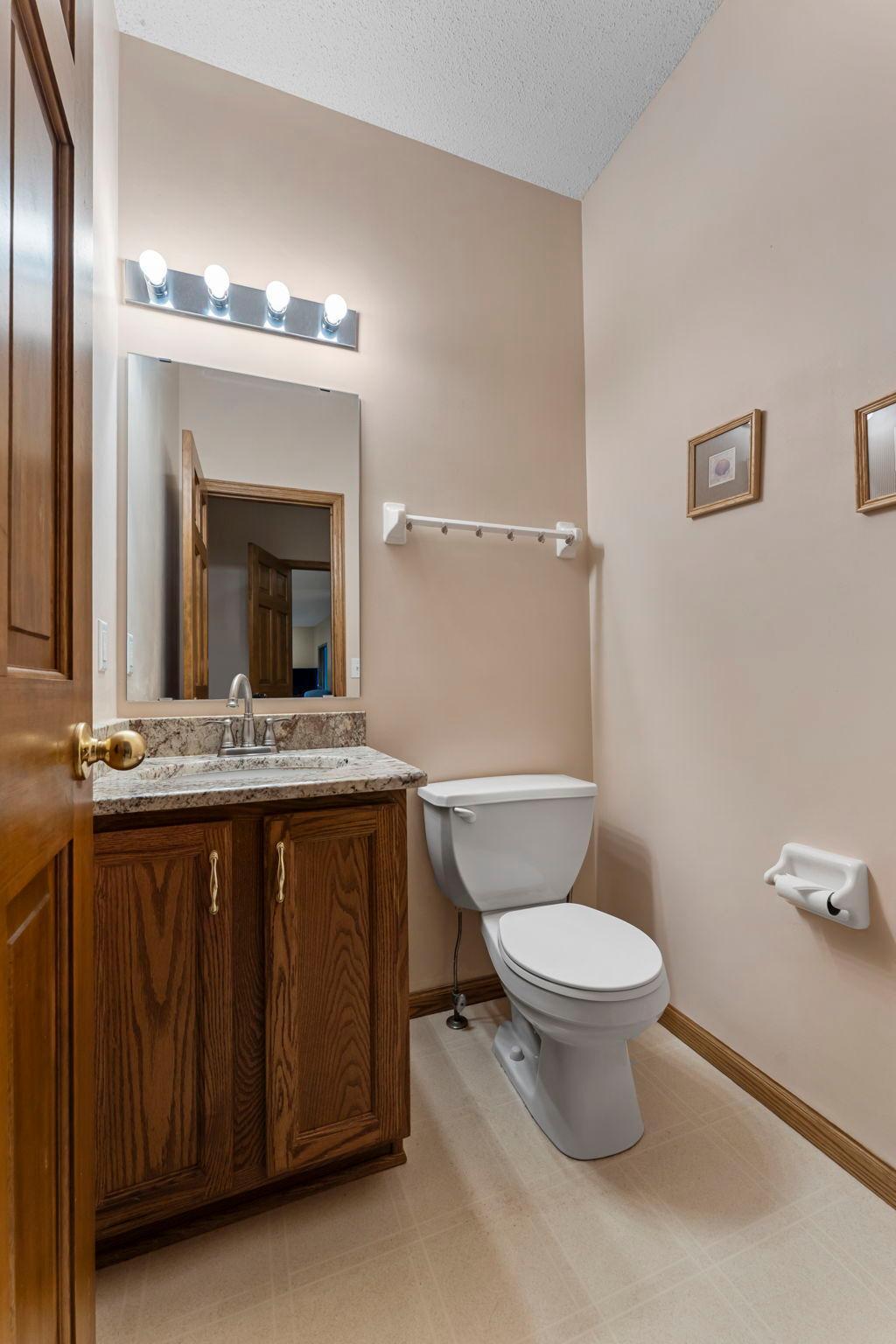 13947 Fleetwood Avenue Apple Valley MN 55124