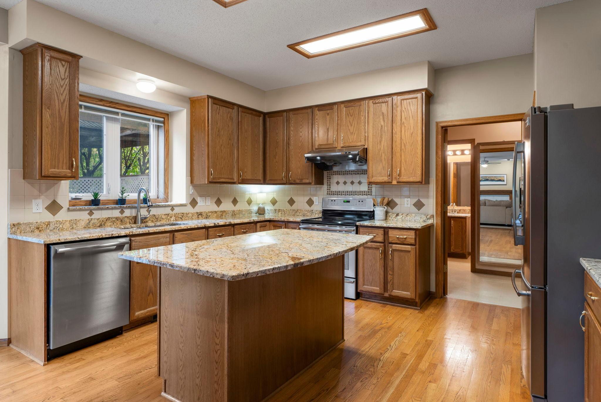 13947 Fleetwood Avenue Apple Valley MN 55124