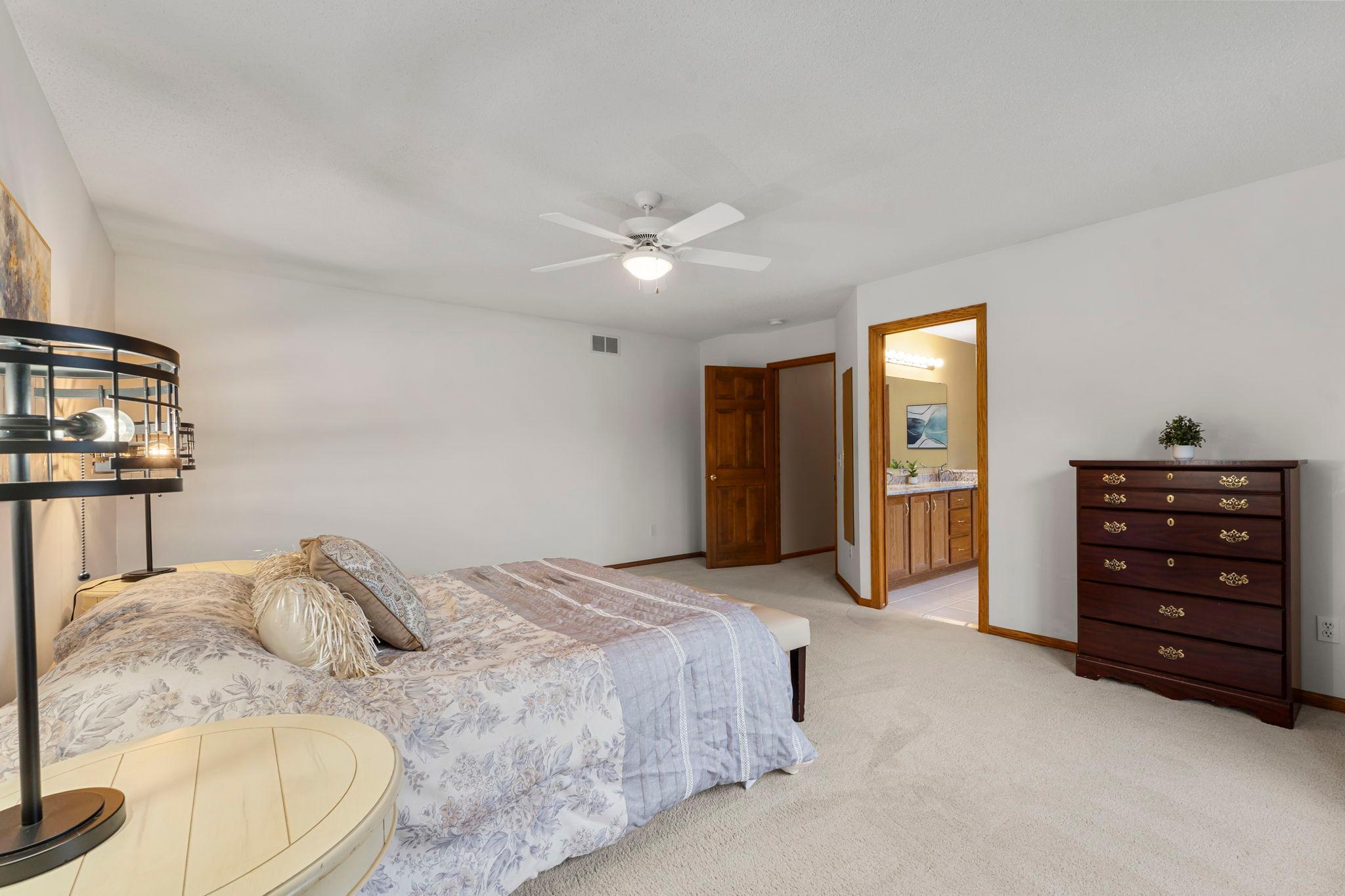 13947 Fleetwood Avenue Apple Valley MN 55124