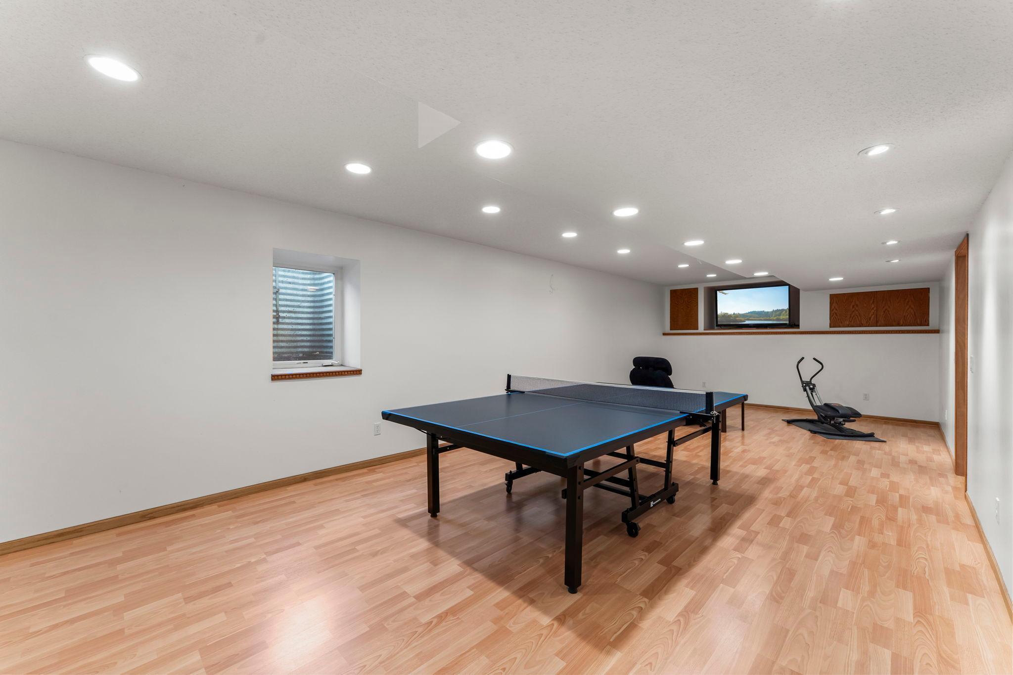 13947 Fleetwood Avenue Apple Valley MN 55124