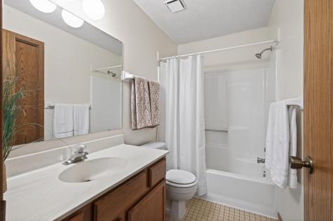 4061 Maureen Drive NE Columbia Heights MN 55421