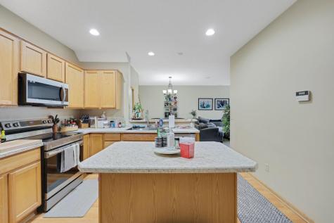 1871 Wildflower Court Shoreview MN 55126