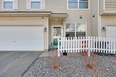 1871 Wildflower Court Shoreview MN 55126