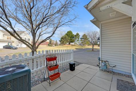 1871 Wildflower Court Shoreview MN 55126