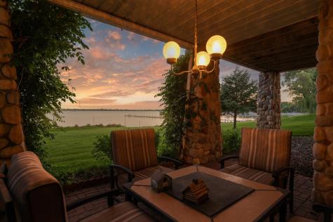 6851 N Shore Trail N Forest Lake MN 55025