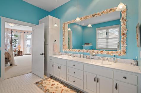 6851 N Shore Trail N Forest Lake MN 55025