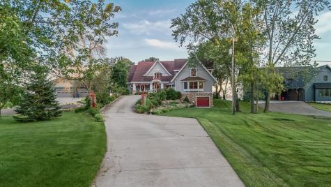6851 N Shore Trail N Forest Lake MN 55025