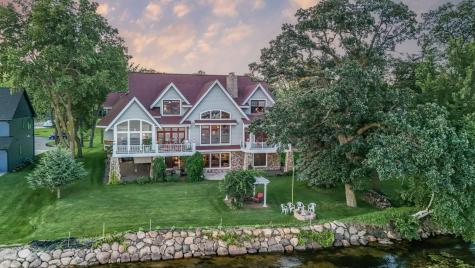 6851 N Shore Trail N Forest Lake MN 55025