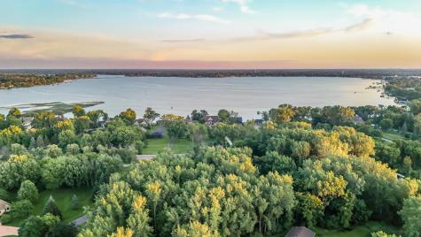 6851 N Shore Trail N Forest Lake MN 55025