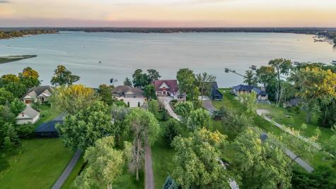 6851 N Shore Trail N Forest Lake MN 55025