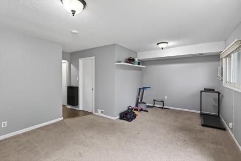 841 Evergreen Circle Burnsville MN 55337