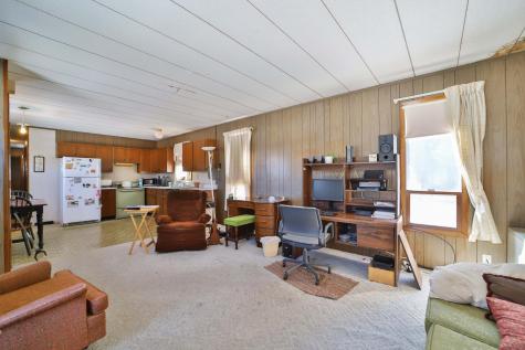 109 Velkommen Street NE Staples MN 56479