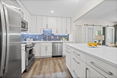 2257 Country Lane Minnetonka MN 55305