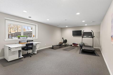 24111 Rice Lake Drive Lakeville MN 55044