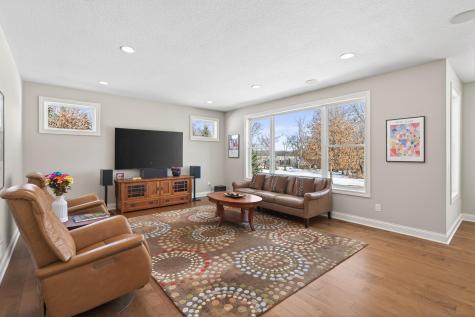 24111 Rice Lake Drive Lakeville MN 55044
