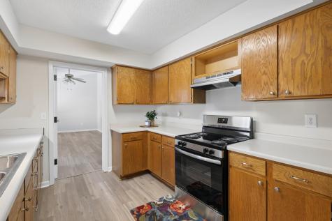 15834 Griffon Path Apple Valley MN 55124